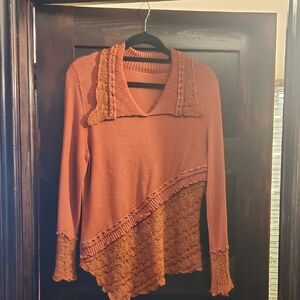 Women's V-Neck Sweater in Rust Orange
